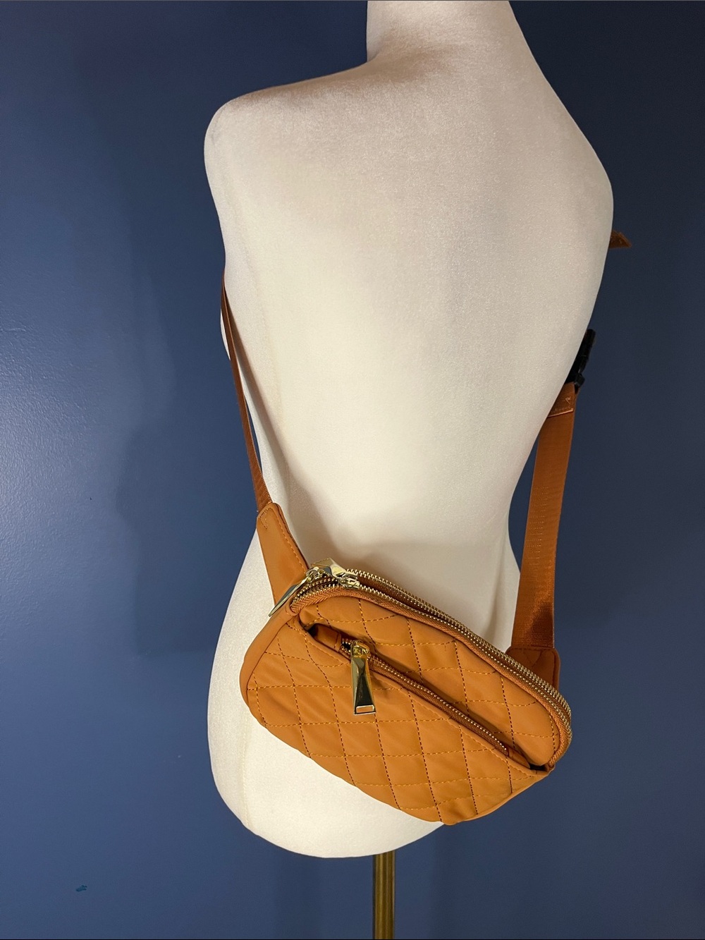 Zorfin quilted belt bag w bright gold trim, bronze quilted cloth & adjust strapr
